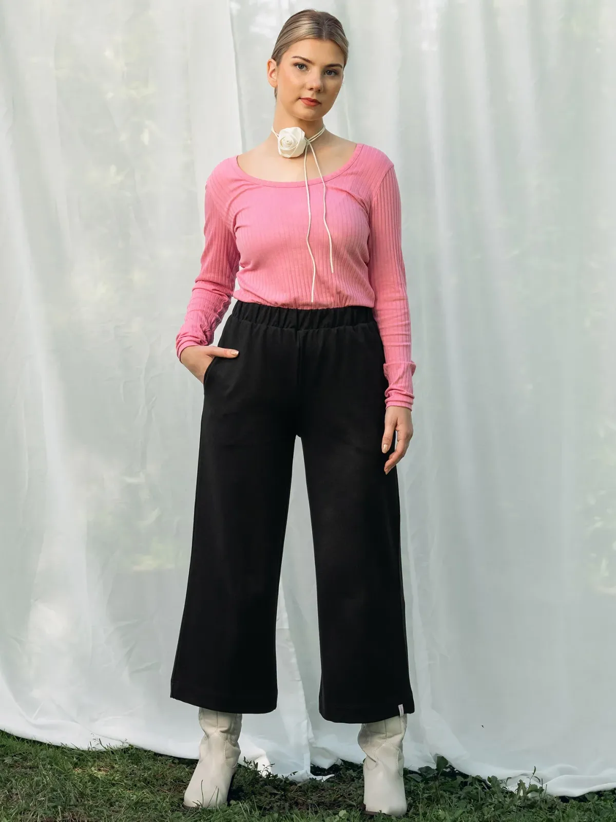 Housut>Aarre Anna Culottes - Black