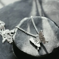 Avaimenperät|Korut>Laura Vartio Butterfly Pendant