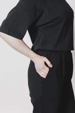 Housut|Oloasut><noscript><img width=