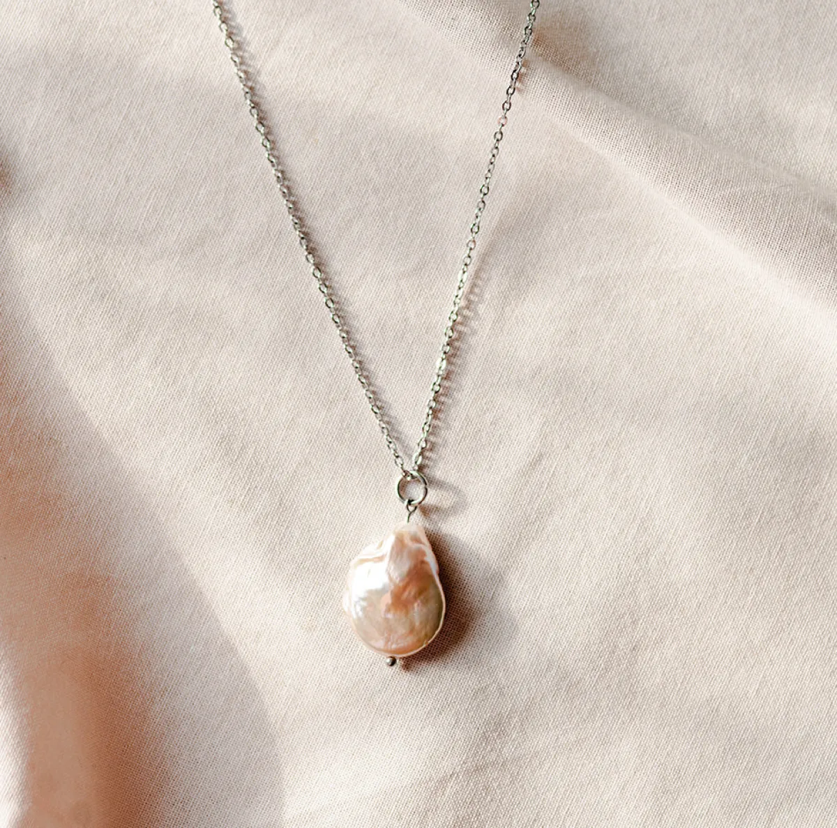 Avaimenperät|Korut>MAMAkoru Coin Pearl thin chain - Silver