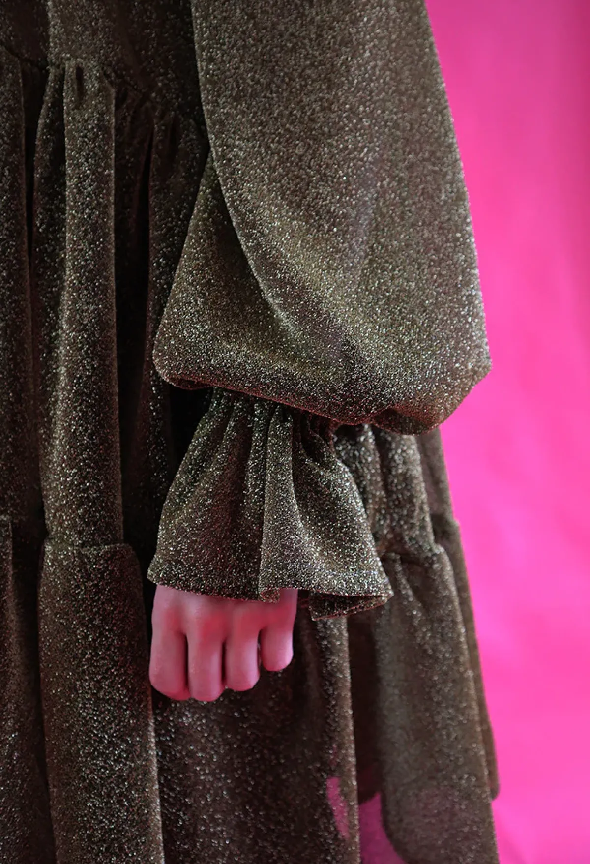 Hameet & Mekot>Miia Halmesmaa Dishy Dress - Glitter Musta/Kulta M/L