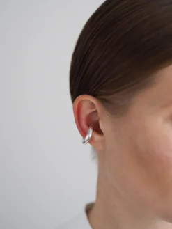 Avaimenperät|Korut>Keski-Pomppu Ear Cuff 5mm