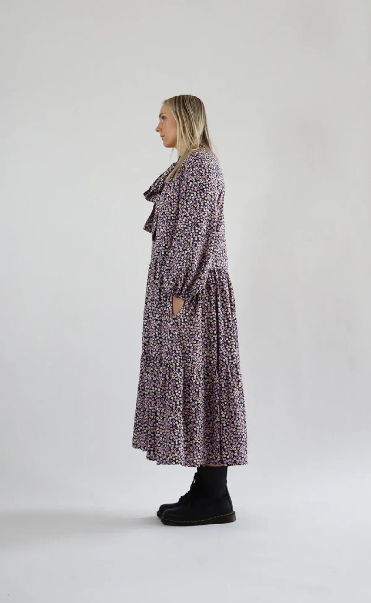 Hameet & Mekot>Miia Halmesmaa Flowy Long Dress - Kukkaniitty