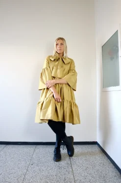 Hameet & Mekot>Miia Halmesmaa Lush Dress - Gold Silk