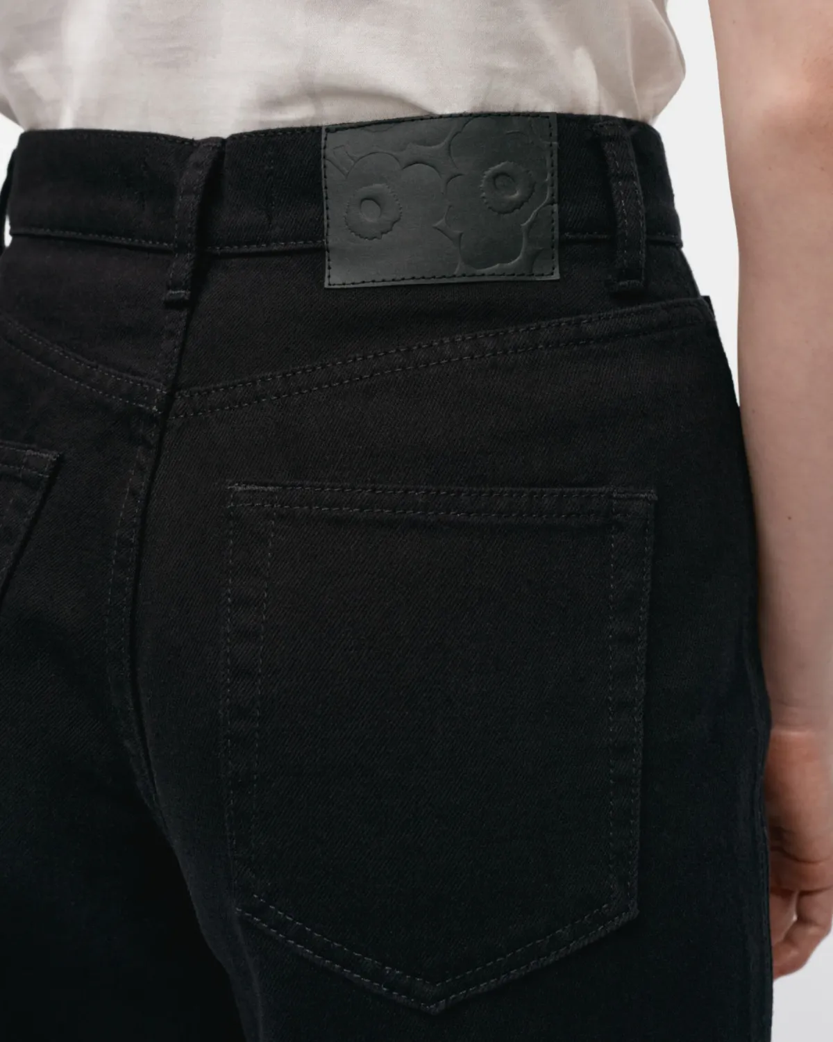 Löydöt|Housut>Marimekko Maridenim Wide Black - Farkut