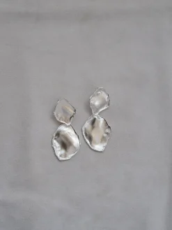 Avaimenperät|Korut>Keski-Pomppu Mirage Earrings 2 piece