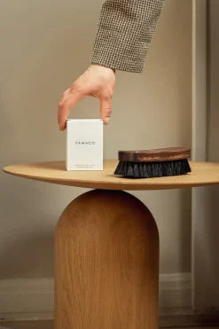 Vaatehuolto>Arkivé Atelier Nahanhoitogeeli 100ml - FAMACO