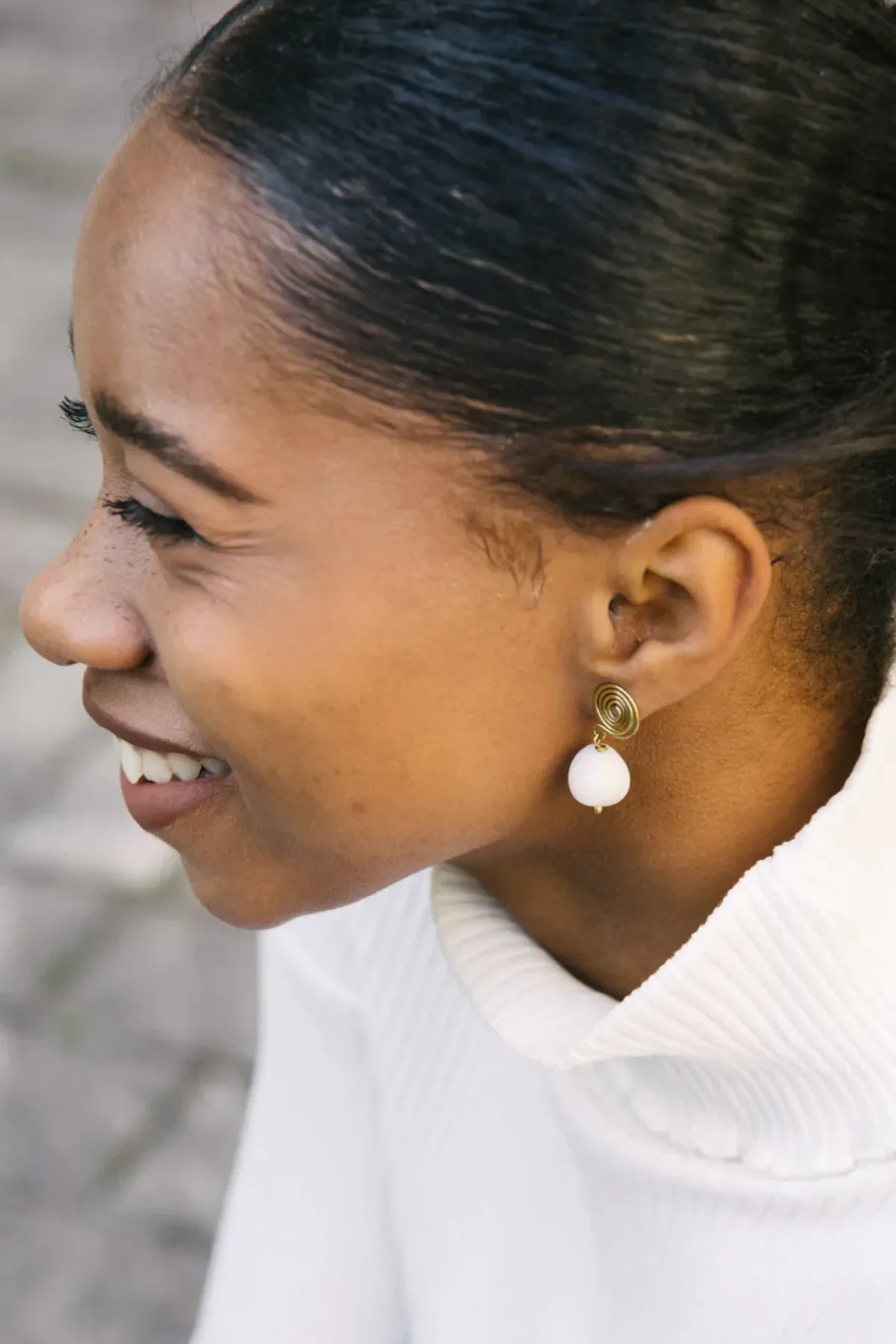 Avaimenperät|Korut>KAIKO Rita Earrings - White Marble