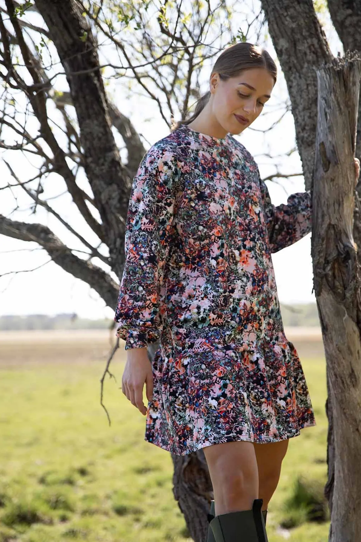 Hameet & Mekot>KAIKO Ruffle Sweatshirt Dress - Blooming Forest