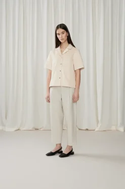 Takit|Paidat>ARCHETYPE Short Sleeve Corduroy Blouse