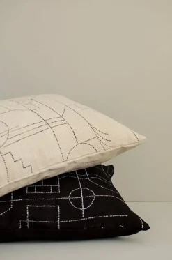 Kodin Tekstiilit>Saana ja Olli Unien talo Tyyny - 40x60cm