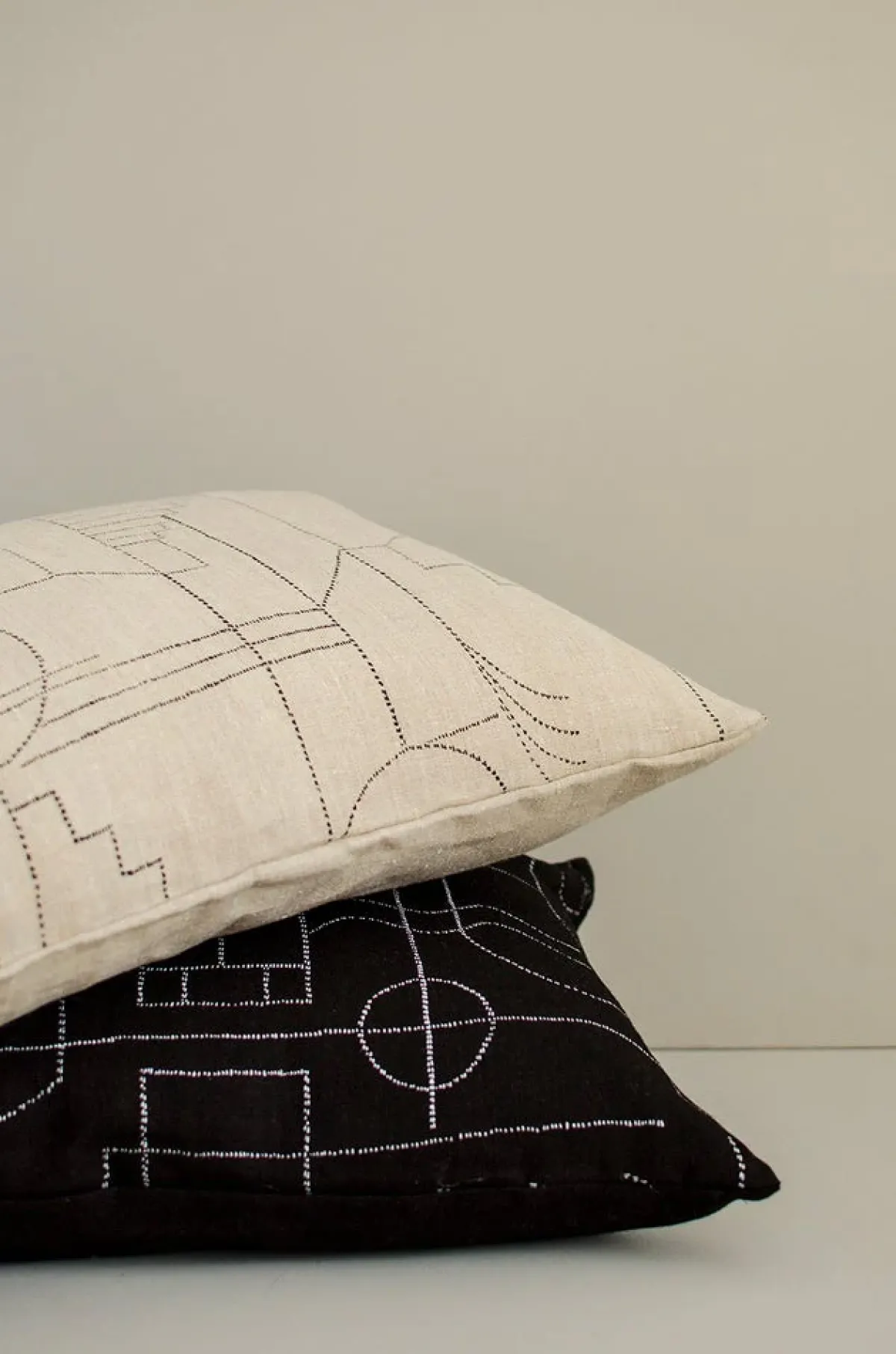 Kodin Tekstiilit>Saana ja Olli Unien talo Tyyny - 40x60cm